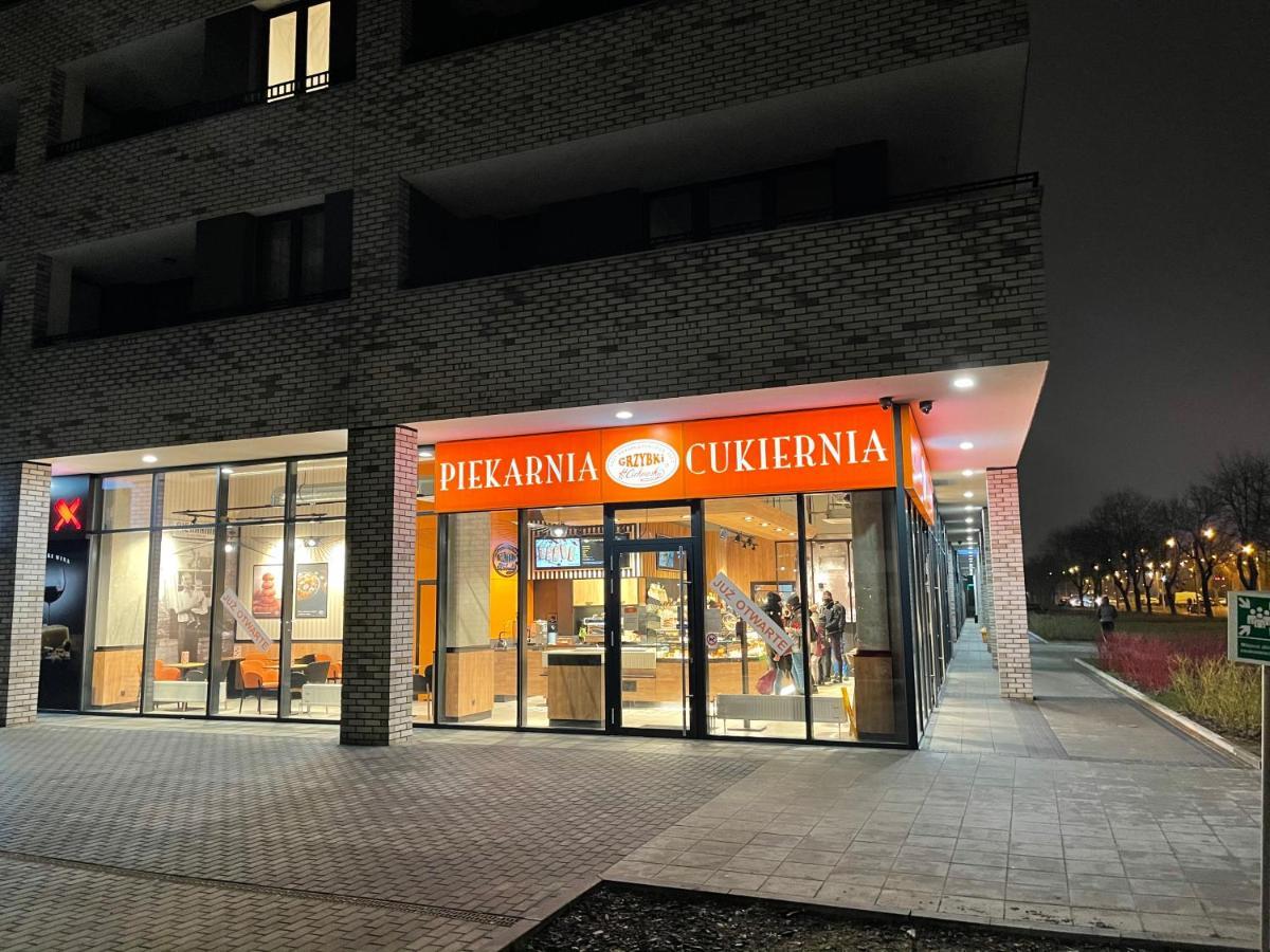 ワルシャワPrymasa Tysiaclecia 83A By Aparthouseアパートメント エクステリア 写真